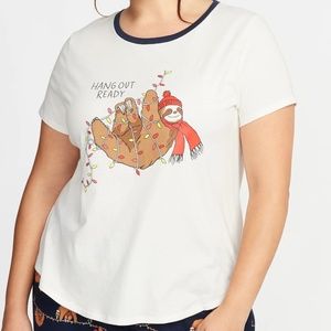 Old Navy EveryWear Christmas Graphic Plus-Size Tee